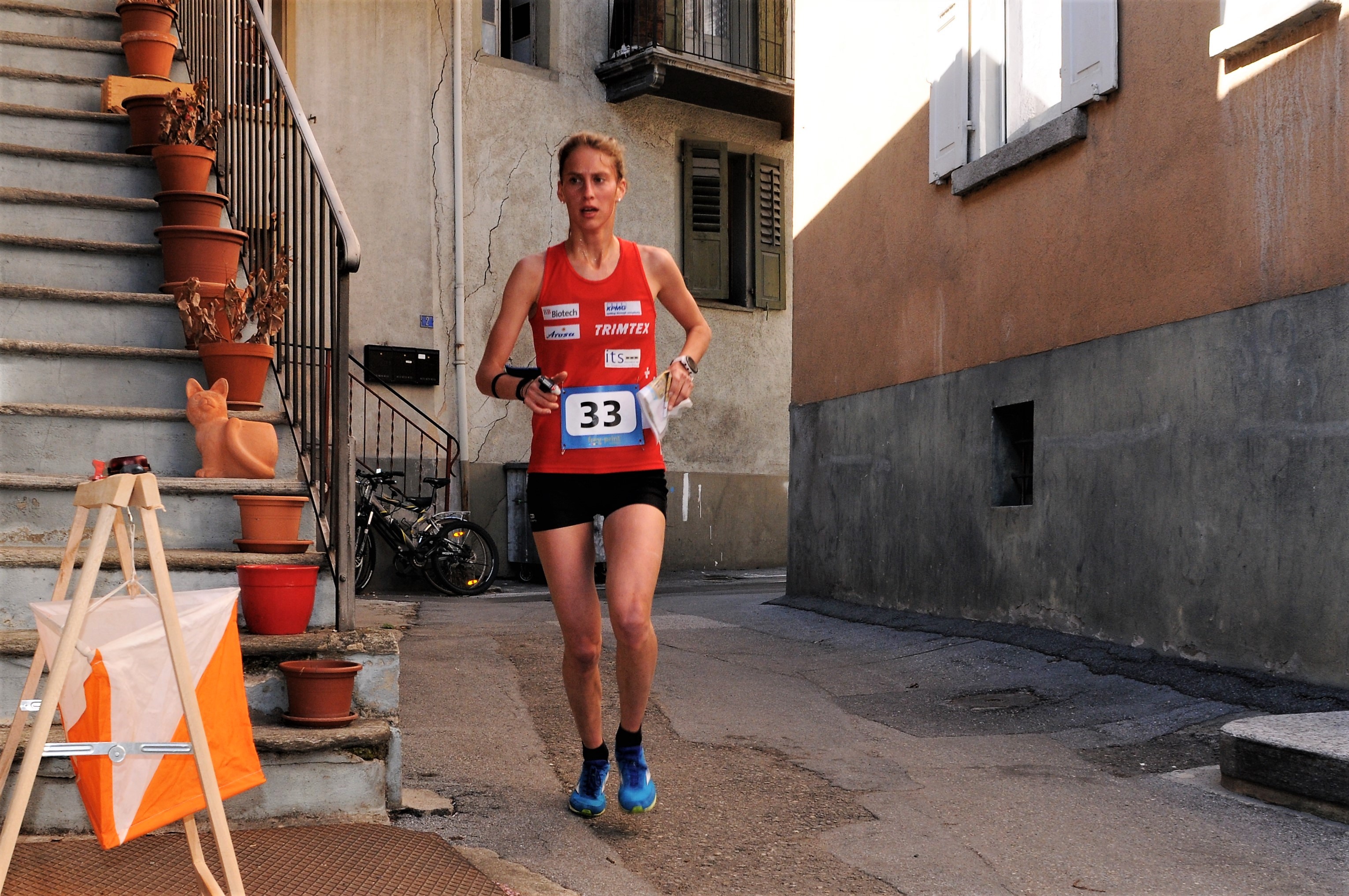 Julia Gross Siegerin Sprint Visp Fotovon LukasJenzer