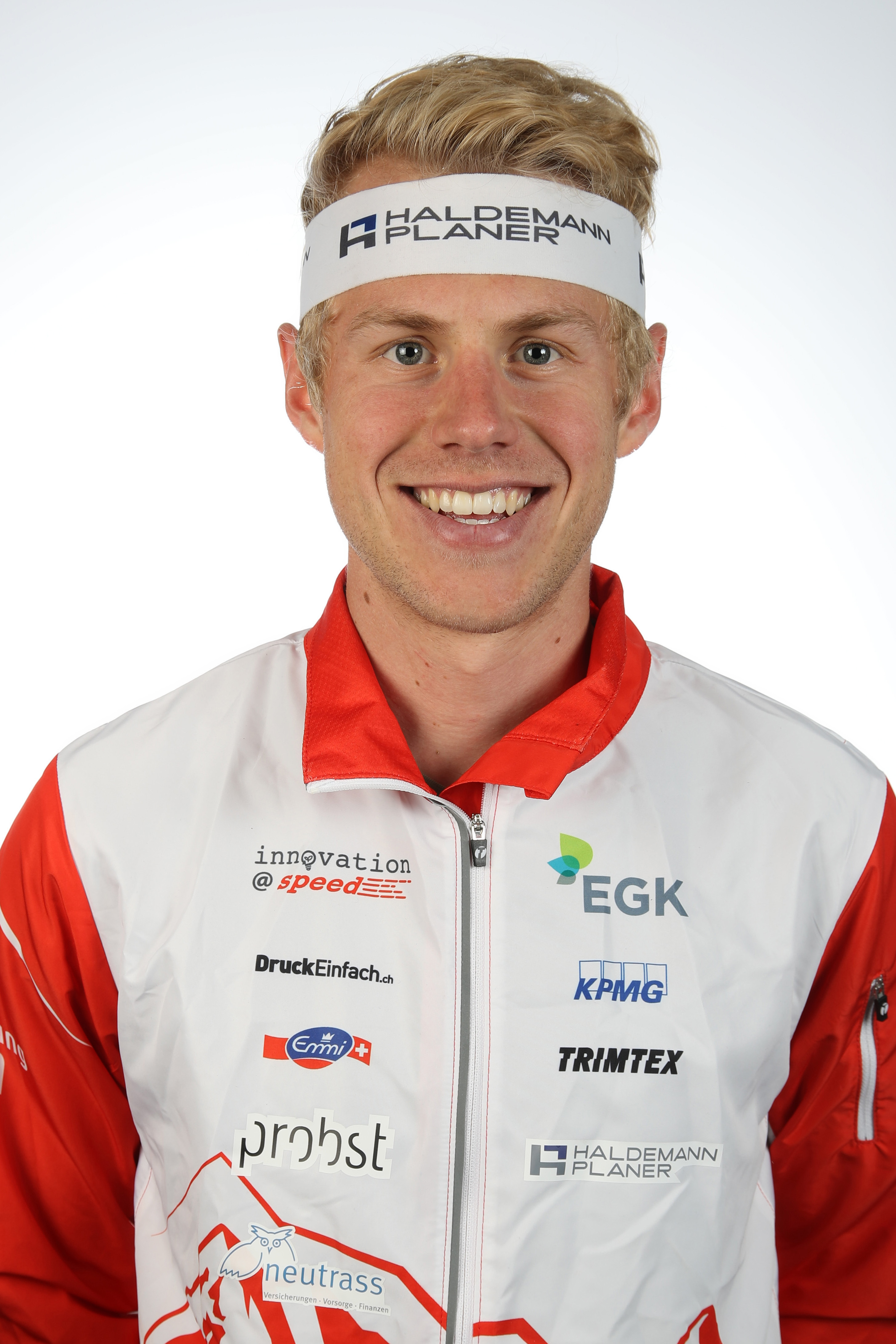 FLIMS LAAX, 04.06.2023 - Joey Hadorn (1997, Fahrni b. Thun, Kader OL Herren Elite A, Swiss Orienteering). Portrait photo shooting Nationalkader Swiss Orienteering 2023.copyright by www.steineggerpix.com + swiss orienteering federation / photo by remy steinegger