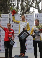 Langdistanz Podest Frauen