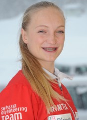 17 ski ol kader 353 M  ller Flurina