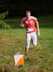 YouthMeeting Short0741 wm